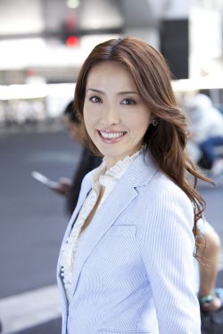 厨房春潮莲花坐顶